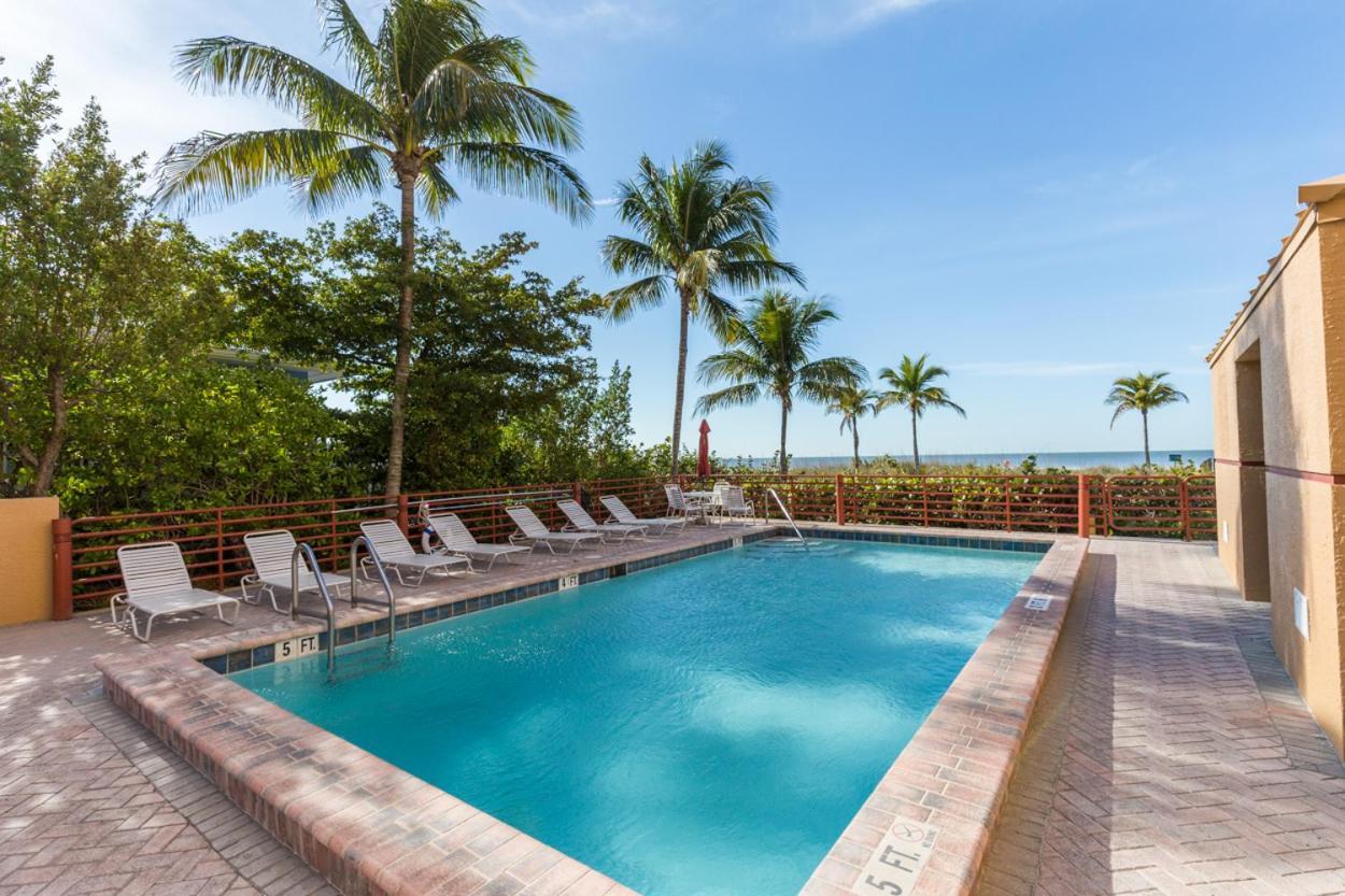 Estero Island Beach Villas 204 Fort Myers Beach Eksteriør billede