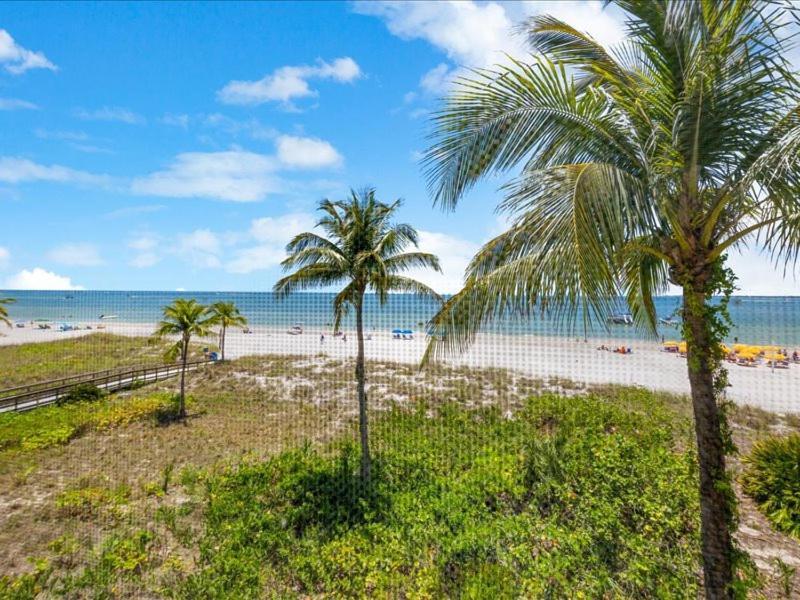 Estero Island Beach Villas 204 Fort Myers Beach Eksteriør billede